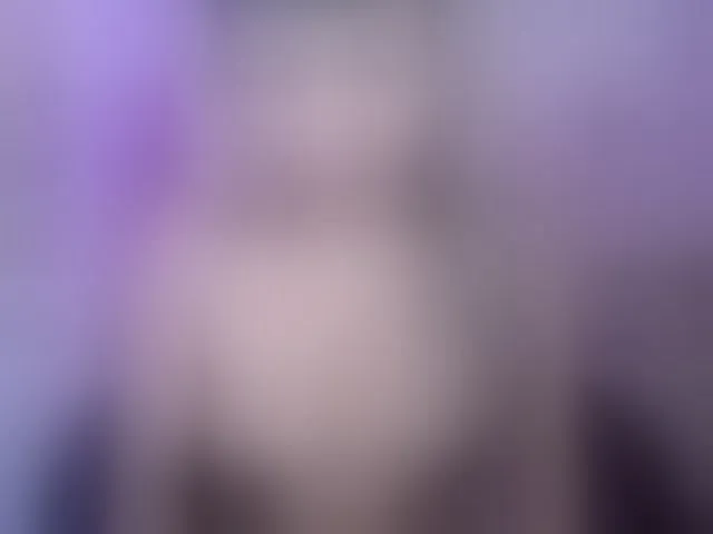 Live sex webcam photo for ninatinydoll #291742367