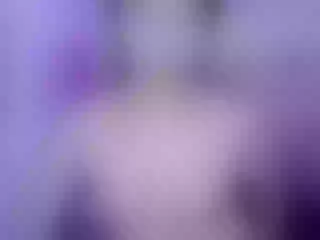 Live sex webcam photo for ninatinydoll #291804898