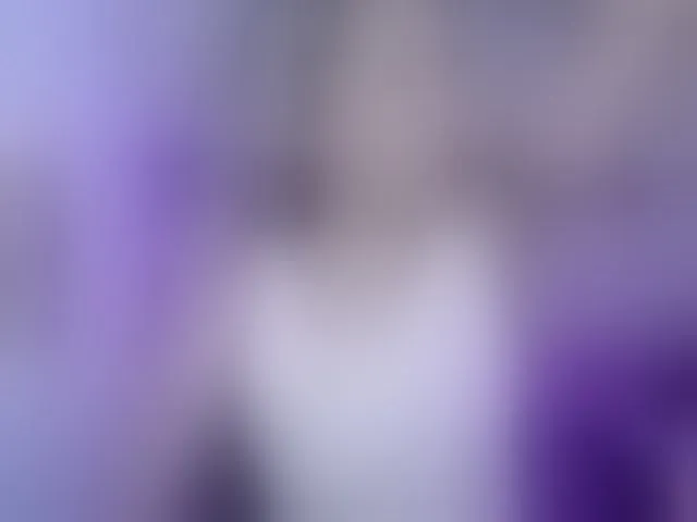 Live sex webcam photo for ninatinydoll #292382373