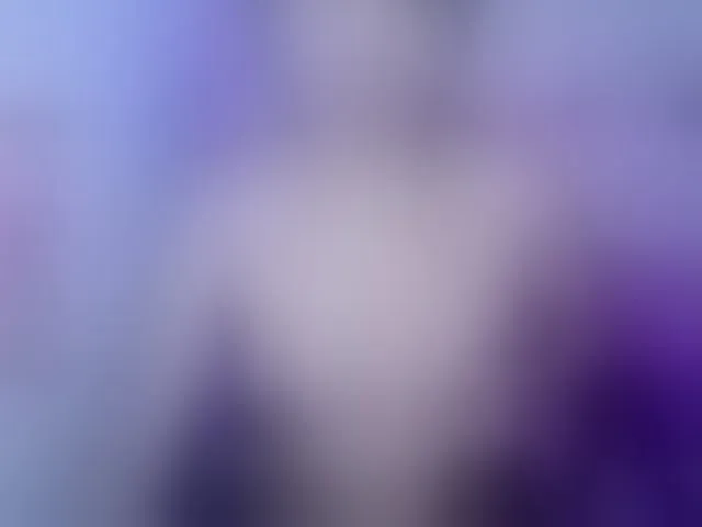 Live sex webcam photo for ninatinydoll #292480931