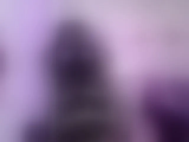 Live sex webcam photo for ninatinydoll #292612105
