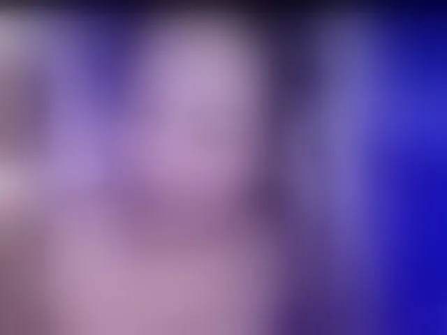 Live sex webcam photo for ninatinydoll #293169709