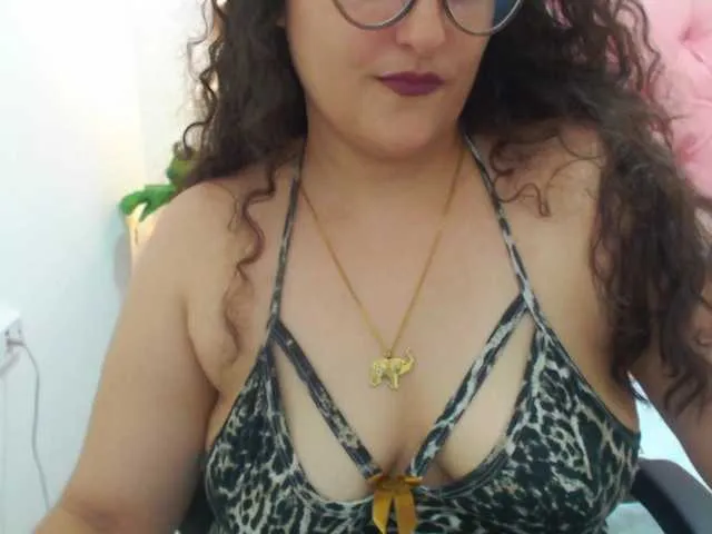 Live sex webcam photo for niraksil #276342989