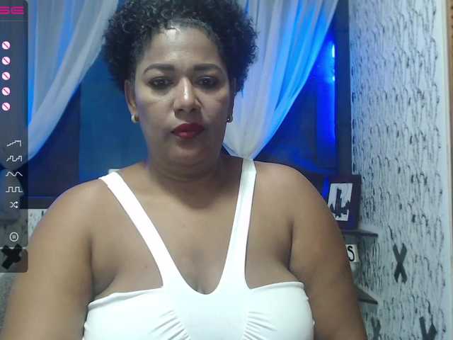 Live sex webcam photo for noah-bianco #272346716