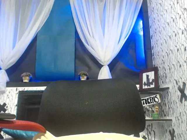 Live sex webcam photo for noah-bianco #273009746