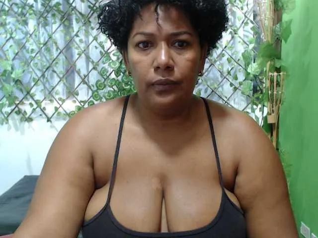 Live sex webcam photo for noah-bianco #273271588