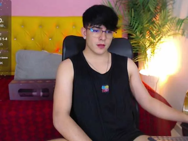 Live sex webcam photo for nolan-twink1 #289413567