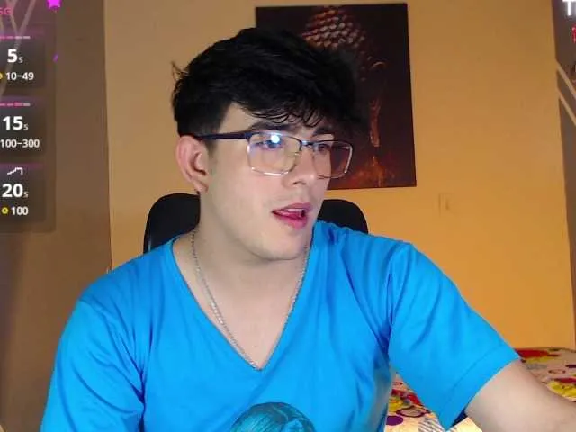 Live sex webcam photo for nolan-twink1 #290243063