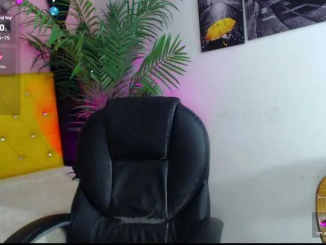 Live sex webcam photo for nolan-twink1 #290267861