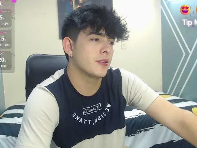 Live sex webcam photo for nolan-twink1 #290447541