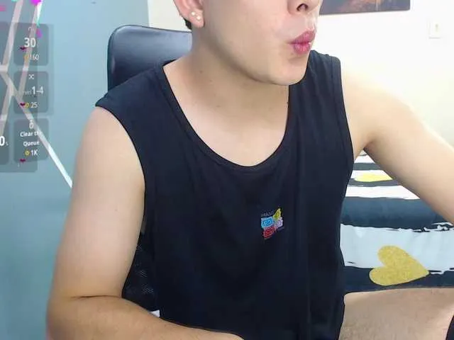 Live sex webcam photo for nolan-twink1 #290481608