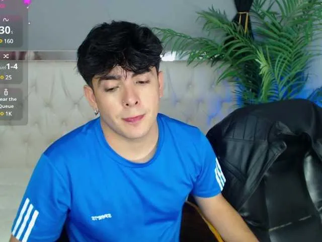 Live sex webcam photo for nolan-twink1 #291563453