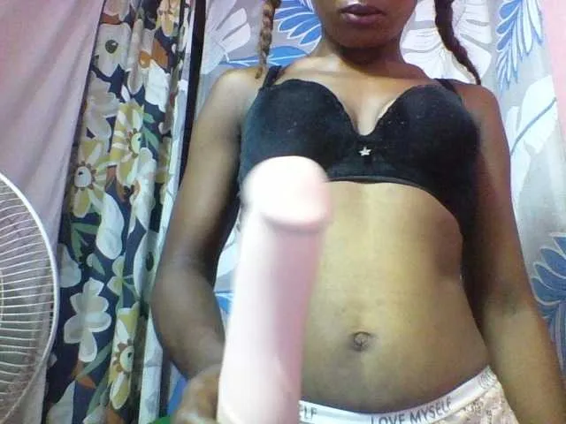 Live sex webcam photo for nomenen #292646514