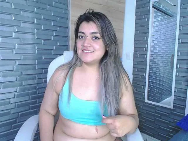 Live sex webcam photo for noonalatin #271946713