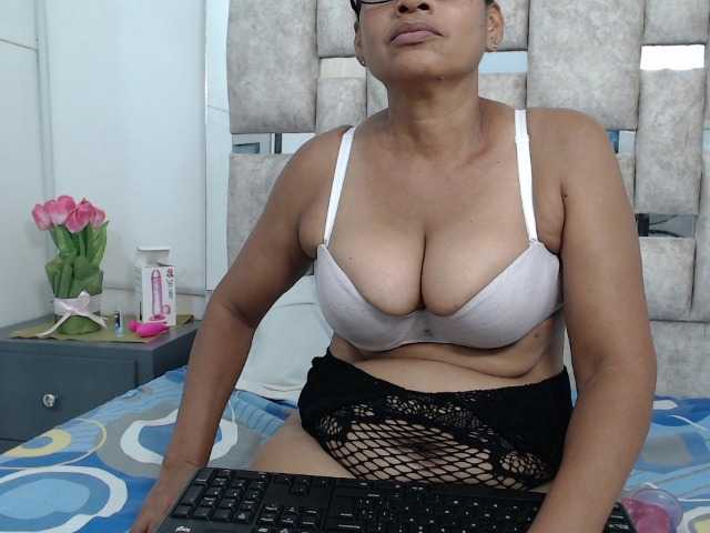 Live sex webcam photo for normagonsales #276478565