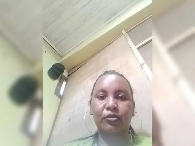 Live sex webcam photo for odettah #277371788