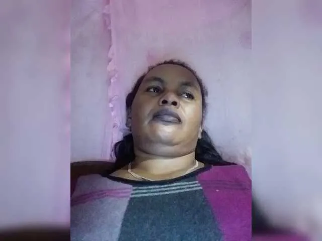 Live sex webcam photo for odettah #278210313