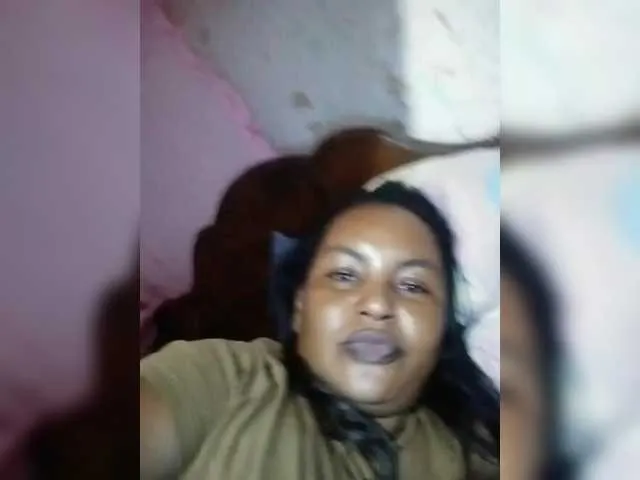 Live sex webcam photo for odettah #282422316