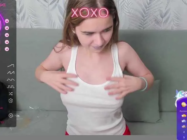 Live sex webcam photo for ohhRocsana #276653635