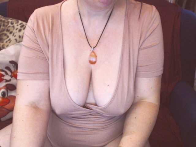 Live sex webcam photo for oksiss #271943931