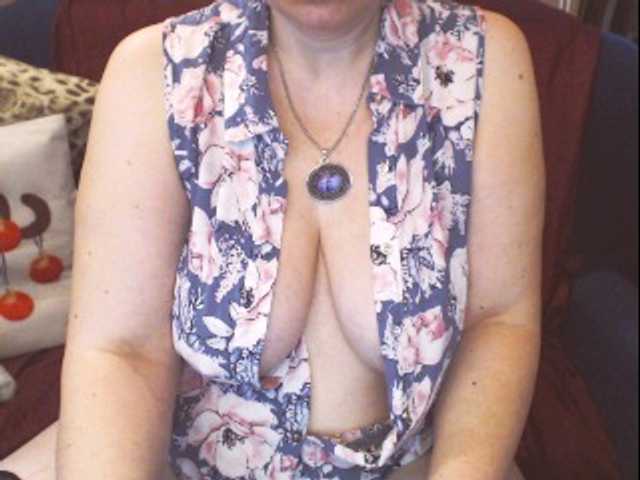 Live sex webcam photo for oksiss #272042048