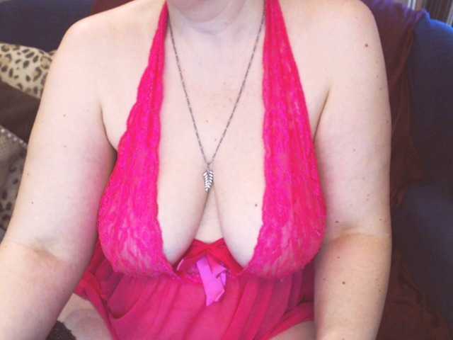 Live sex webcam photo for oksiss #272743100