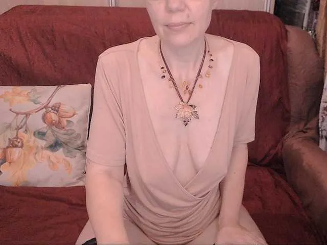 Live sex webcam photo for oksiss #290150220