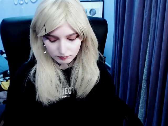 Live sex webcam photo for onixi1 #272179101