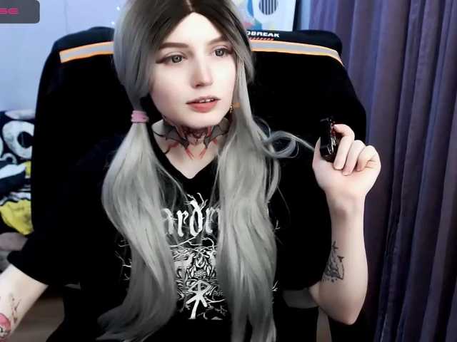 Live sex webcam photo for onixi1 #273015417