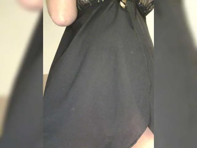 Live sex webcam photo for orianastevens #275854630