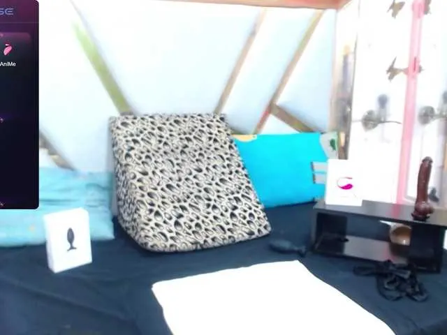 Live sex webcam photo for osalovelyy #276780087