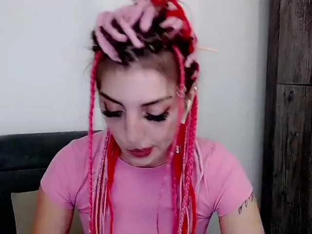Live sex webcam photo for ossirin #275645251