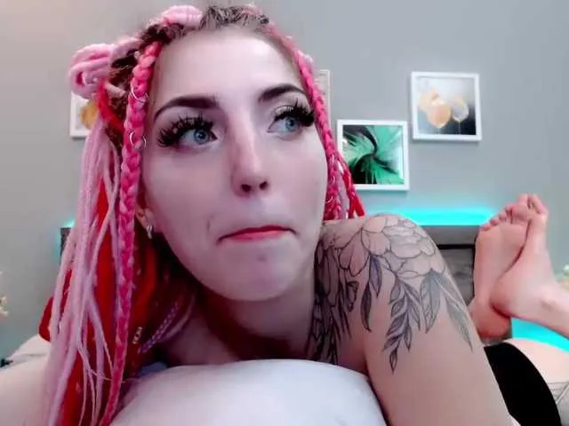 Live sex webcam photo for ossirin #276071195