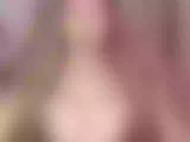Live sex webcam photo for oxana1992 #275550182