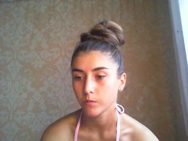 Live sex webcam photo for ozlemyilmaz23 #273920814