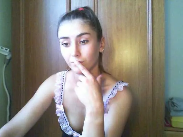 Live sex webcam photo for ozlemyilmaz23 #274308840