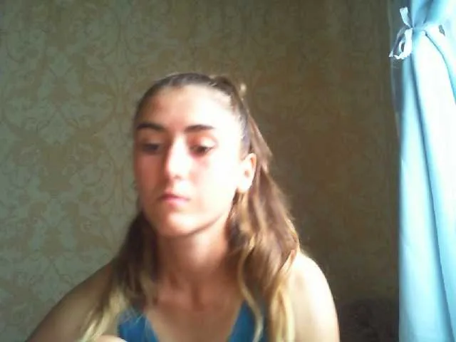 Live sex webcam photo for ozlemyilmaz23 #274554281