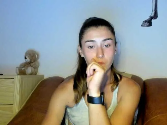 Live sex webcam photo for ozlemyilmaz23 #278274251