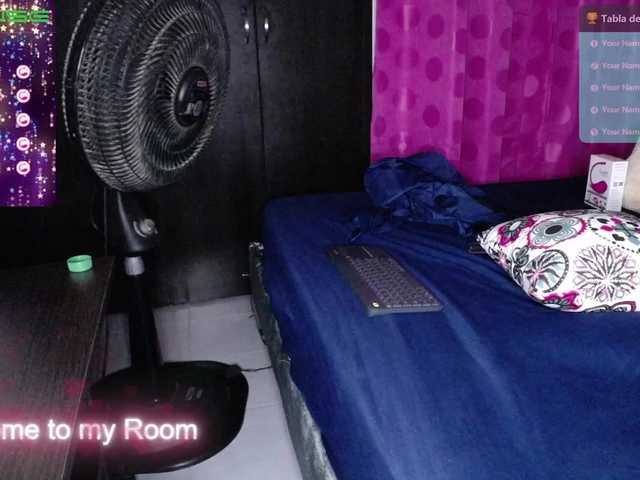 Live sex webcam photo for palmet0202 #273778018