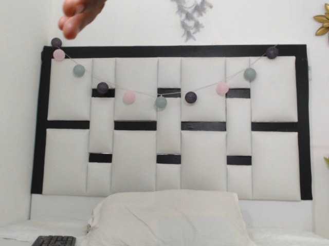 Live sex webcam photo for palomadias #277624428