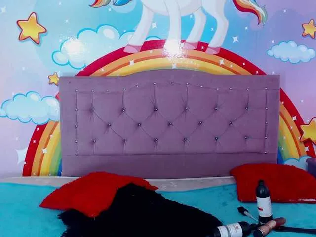 Live sex webcam photo for pamela-slim #275526462