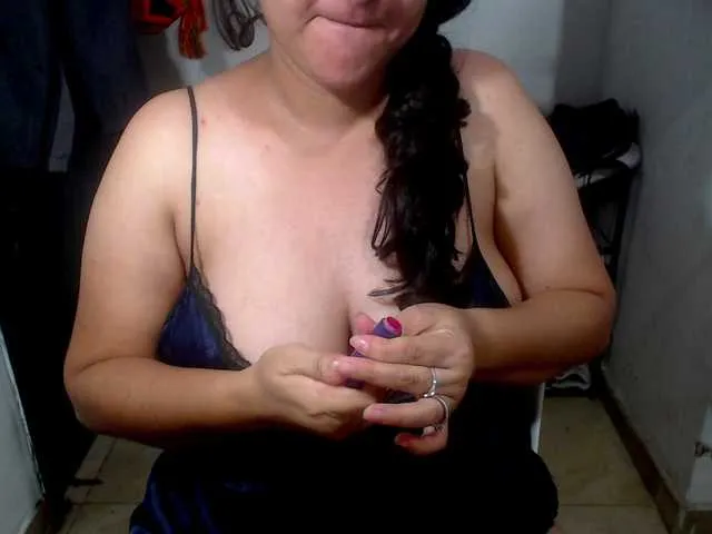 Live sex webcam photo for pameladick123 #289111557