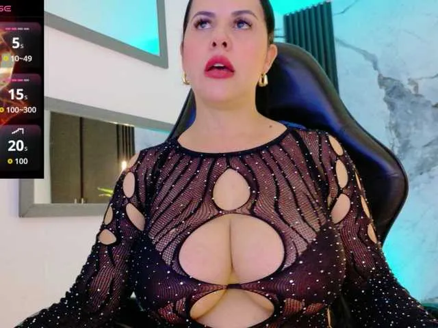 Live sex webcam photo for pamelajackson #294038071