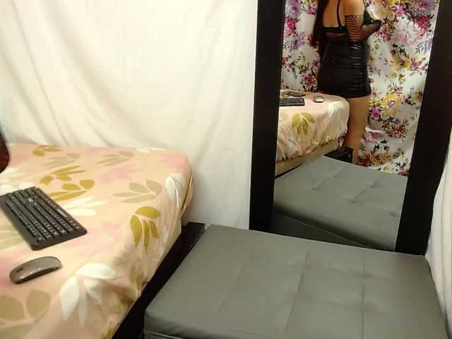 Live sex webcam photo for pamelavasquez #291347484