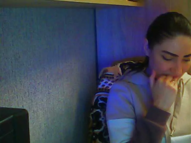 Live sex webcam photo for panterol #272944021