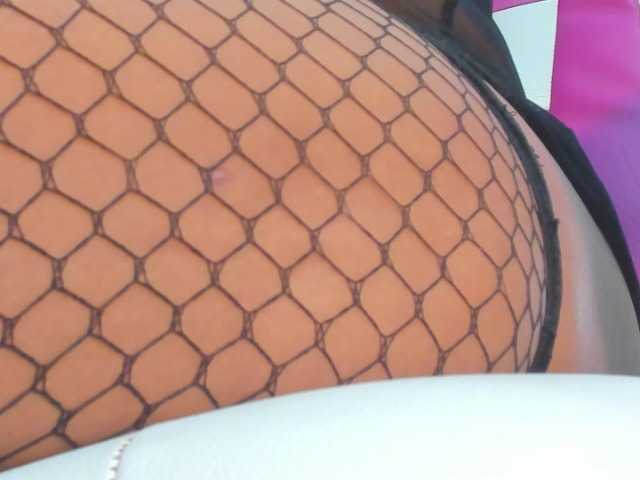 Live sex webcam photo for paolaih #274394332