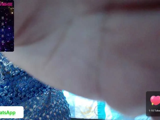 Live sex webcam photo for papillonflower12 #275710784