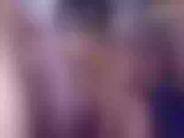 Live sex webcam photo for paradise-cute420 #275484356