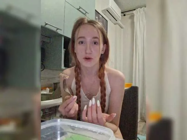 Live sex webcam photo for parasite-1 #290595667