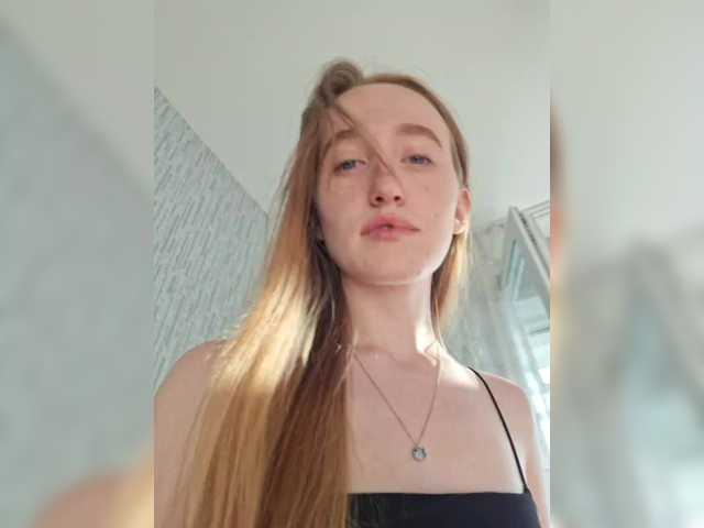 Live sex webcam photo for parasite-1 #291425279